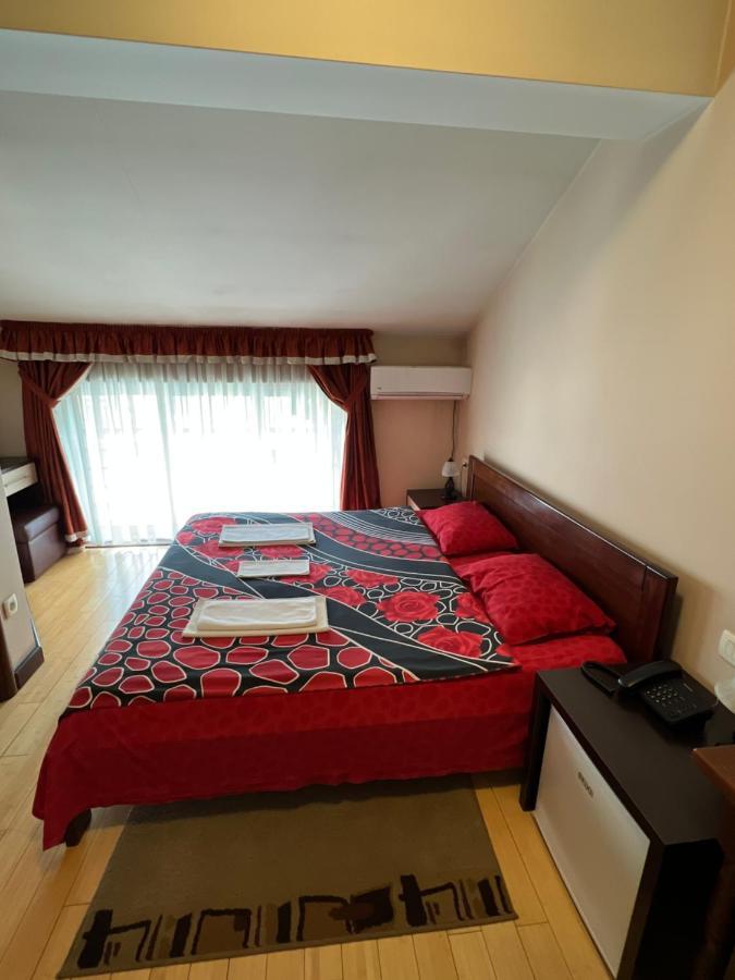 Hotel Royal Bijelo Polje Exteriör bild
